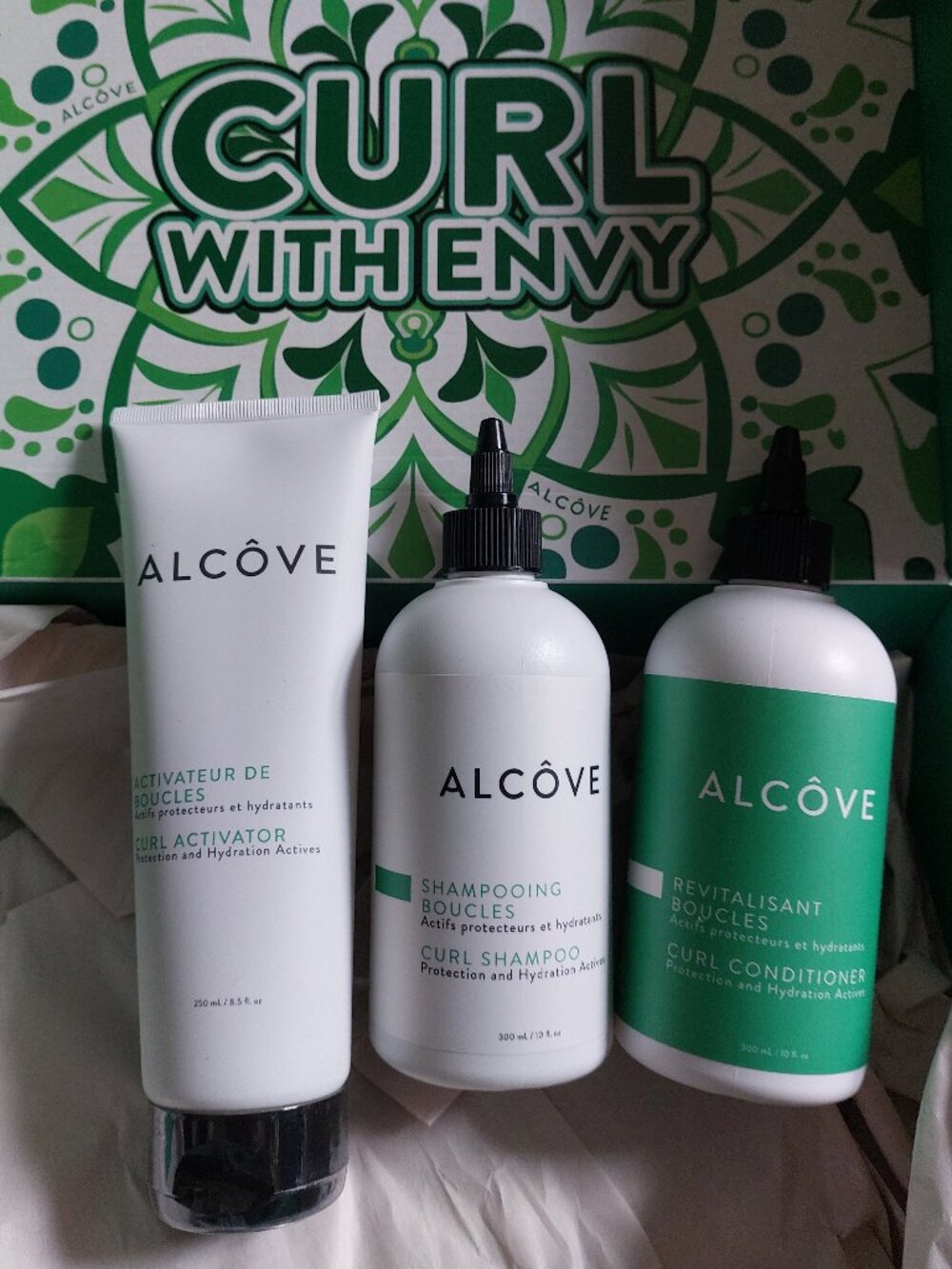 Alcove Curl System (Shampoo, Conditioner & Activator)